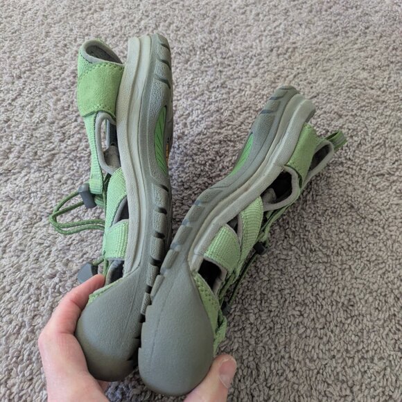 Keen  Green Sandals Water shoes Women's 9 - Picture 9 of 10